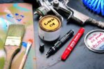 Pentel PenTools Confezione da 4 pennarelli permanenti industriali Pentel Pen N50 - Punta conica resistente e durevole - Tratto 2 mm - Resistente all'acqua e alla luce - Colori: 2x nero, blu e rosso - immagine 3
