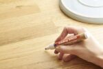 Edding 8900 Pennarello permanente per mobili - Punta arrotondata 1,5-2 mm - Resistente alla luce - Asciugatura rapida - Colore rovere chiaro - immagine 3