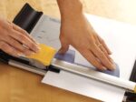 Fellowes Taglierina a rullo per uso moderato - Lunghezza di taglio 380 mm - Capacità di taglio per 10 fogli (80 g) - Meccanismo di taglio con sistema di sicurezza - immagine 2