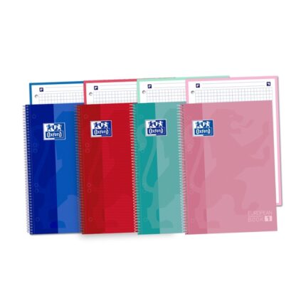 Oxford School Classic A5+ Europeanbook Quaderno A5+ a quadretti 5x5 mm - 80 fogli microperforati - Copertina rigida resistente - Colori assortiti