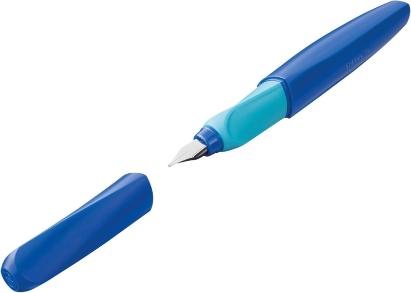 Pelikan Twist Penna Stilografica Scolastica Ricaricabile - Pennino in Acciaio Inossidabile Punta M - Corpo Colore Blu (814737)