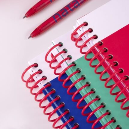 4 fori - Colori assortiti