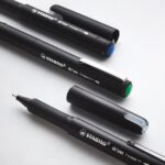 Stabilo Dr!ver Pennarello a punta fine 0,4 mm - Inchiostro a prova di macchia, inodore e a base d'acqua - Realizzato con il 94% di bioplastica - Colore nero - immagine 5