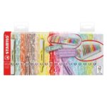 Stabilo Swing Cool Set da tavolo con 18 pennarelli fluorescenti - Corpo piatto - Punta smussata - Tratto tra 1 e 4 mm - Inchiostro a base d'acqua - Antisecante - Colori assortiti