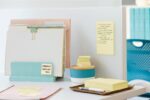 Post-It Super Sticky Confezione da 16 blocchi da 90 foglietti adesivi riposizionabili - Forma quadrata - 76x76 mm - Colore giallo chiaro - immagine 4
