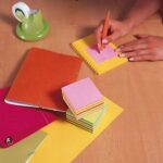 Post-It Cubo da 450 foglietti adesivi riposizionabili - Forma quadrata - 76x76 mm - Colori assortiti - immagine 3