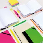 Milan Paperbook Stripes Taccuino medio - A quadretti - 208 fogli da 80 g - Chiusura elastica - Colore nero - immagine 4
