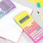 Milan M240 Sunset Calcolatrice scientifica 10+2 cifre - Display a 2 righe - 240 funzioni integrate, di cui 124 scientifiche - Custodia protettiva - Colore rosa/giallo - immagine 4