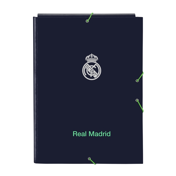 Safta Real Madrid 2ª Divisa 25/26 Cartella con 3 alette - Copertina rigida rivestita - Chiusura con elastici - Stile sportivo - 260x335 mm - Colore blu navy Safta Real Madrid 2ª Divisa 25/26 Cartella con 3 alette - Copertina rigida rivestita - Chiusura con elastici - Stile sportivo - 260x335 mm - Colore blu navy