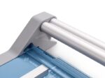 Dahle 558 Taglierina professionale a rullo formato A0 - Capacità 7 fogli - Lunghezza di taglio 1300 mm - Lama circolare autoaffilante in acciaio - immagine 4