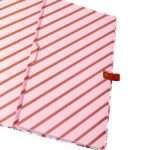 Finocam Moniquilla Quaderno con copertina rigida - 72 fogli - 90x150 mm - Carta crema da 80 g/m² - Liscia - Tasca interna - Chiusura con elastico - Fogli microperforati - Multicolore - immagine 5