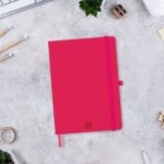 Finocam Nexo Quaderno a copertina morbida - 72 fogli - Formato A5 - 148x210 mm - Carta crema da 80 g/m² - Liscio - Tasca interna - Chiusura con elastico - Fogli microperforati - Colore fucsia - immagine 2
