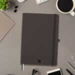 Finocam Nexo Quaderno a Copertina Morbida - 72 Fogli - Formato B5 - 176x250mm - Righe Orizzontali - Carta Crema da 80g/m² - Tasca Interna - Portapenne - Fogli Microperforati - Colore Nero - immagine 2