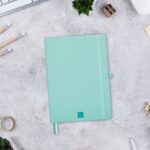 Finocam Nexo Quaderno a Copertina Rigida - 72 Fogli - Formato A5 - 148x210mm - Carta Crema da 80g/m2 - Liscia - Tasca Interna - Chiusura con Elastico - Fogli Microperforati - Colore Turchese - immagine 2