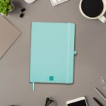 Finocam Nexo Quaderno a Copertina Rigida - 72 Fogli - Formato A5 - 148x210mm - Righe Orizzontali - Carta Crema da 80g/m² - Tasca Interna - Portapenne - Fogli Microperforati - Colore Turchese - immagine 2