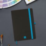 Finocam Modern Taccuino con copertina leggera - 72 fogli - Formato A5 - 148x210 mm - Carta crema da 80 g/m² - Liscio - Tasca interna - Chiusura con elastico - Fogli microperforati - Colore nero - immagine 2