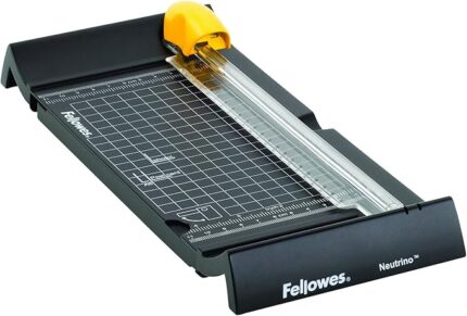 Fellowes Neutrino Taglierina per carta - Formato A5 - Pinza - Braccio estensibile - Guide di taglio - Lama autoaffilante - Capacità di taglio fino a 5 fogli - 34x13