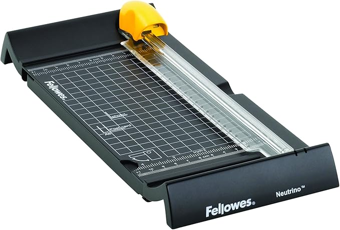 Fellowes Neutrino Taglierina per carta - Formato A5 - Pinza - Braccio estensibile - Guide di taglio - Lama autoaffilante - Capacità di taglio fino a 5 fogli - 34x13