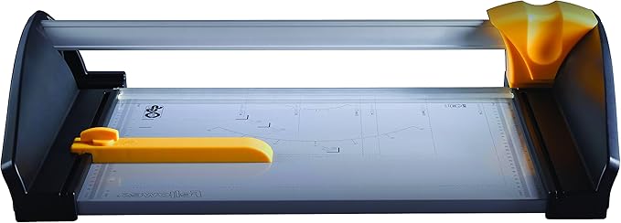 Fellowes Atom Taglierina per carta - Formato A3 - Pinza - Antiscivolo - Guide di taglio - Lama autoaffilante - Capacità di taglio fino a 30 fogli - 15x41