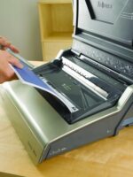 Fellowes Galaxy E Wire Rilegatrice Elettrica - Perforazione fino a 20 fogli - Rilegatura fino a 130 fogli - Vassoio frontale - Include kit di avvio - 45x53x16,5 cm - Colore grigio - immagine 5