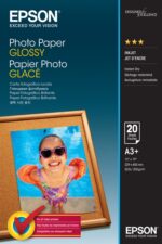 Epson Photo Glossy Confezione da 20 fogli di carta fotografica - A3+ - Grammatura 200 g/m² - Finitura lucida - Compatibile con stampanti a getto d'inchiostro - Colore bianco