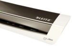 Leitz ILam Home Office A3 Plastificadora A3 - Para Grosores de 80 a 125 micras - Calentamiento en 3min - Velocidad 310 mm/min - Tiempo Aprox. A4 80 micras 45seg - Color Gris/Blanco - immagine 4