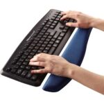Fellowes PlushTouch Reposamuñecas para Teclado Foam Fusion - Proteccion Antibacterias - Material Extrasueve - Base Antideslizante - Color Azul - immagine 2
