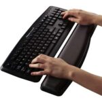 Fellowes Reposamuñecas Premium de Gel para Teclado Ajustable - Angulo y Altura Ajustable - Superficie de Poliester - Color Grafito - immagine 2