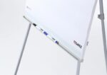 Dahle 96010 Pizarra Blanca Magnetica de Caballete con Sujecion de Bloc Universal - Regulacion de la Altura hasta 180cm - Bandeja para Rotuladores - Color Blanco - immagine 3