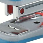 Rexel Bambi Mini Grapadora Metalica + Caja de 1.500 Grapas Nº25 - Grapa hasta 12 Hojas - Acabado de Tacto Suave - 3 Colores Surtidos - immagine 3