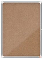 Nobo Vitrina para 9 Hojas A4 con Superficie de Corcho - 1000x752x37mm - Puerta de Cristal de Seguridad - Marco de Aluminio - Color Natural
