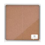 Nobo Vitrina Interior para 12 Hojas A4 con Superficie de Corcho y Puerta Deslizante - 997x972x54mm - Tablero de Corcho, Cristal de Seguridad, Marco de Aluminio - Color Natural - immagine 4
