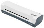 Leitz iLAM Home A4 Plastificadora - Hasta Tamaño A4 - Velocidad 300mm/min - Calentamiento en 3 Minutos - Grueso Bolsa 75 y 125mic - Incluye Paquete de 5 Bolsas de Plastificacion  A4 - Color Blanco/Gris