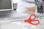 Scotch Tijeras Universales 18cm - Acero Inoxidable - Mango Ergonomico - Color Rojo - immagine 3
