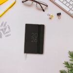 Finocam Flexi Lisa Agenda en Catalan - Anual 2026 - Tapa Blanda - Formato F2 - 85x13x130mm - Semana Vista Horizontal - Color Negro - immagine 2