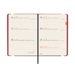 Finocam Flexi Lisa Agenda en Catalan - Anual 2026 - Tapa Blanda - Formato F4 - 120x13x172mm - Semana Vista Horizontal - Color Rojo - immagine 4