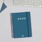 Finocam My Agenda de Espiral - Anual 2026 - Tapa Dura Antirayaduras - Formato E10 - 185x20x212mm - 1 Dia por Pagina - Color Azul - immagine 5