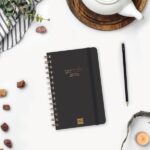 Finocam Alma Agenda - Anual 2026 - con Espiral - Formato E5 - 131x19x190mm - Semana Vista Horizontal - Color Negro - immagine 2