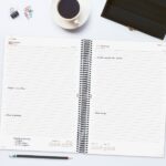 Finocam Year Agenda de Espiral en Catalan - Tapa Ligera - Formato E40 - 230x29x297mm - 1 Dia por Pagina - Color Negro - immagine 3