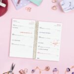 Finocam Design Collection Agenda de Espiral en Catalan - Anual 2026 - Tapa Ligera - Formato E5 - 124x14x181mm - Semana Vista Horizontal - Color Varios - immagine 3