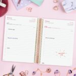 Finocam Design Collection Agenda de Espiral en Catalan - Anual 2026 - Tapa Ligera - Formato E10 - 172x29x212mm - 1 Dia por Pagina - Color Varios - immagine 3