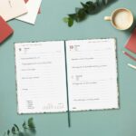 Finocam Dynamic Porto Design Agenda - Anual 2026 - Tapa Dura - Formato Y10 - 145x23x210mm - 1 Dia por Pagina - Tematica de Flores - immagine 2