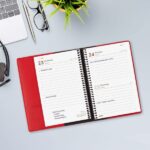 Finocam Duoband Agenda con Bloc de Notas en Catalan - Anual 2026 - Formato E5 - 136x25x192mm - 1 Dia por Pagina - Color Rojo - immagine 3