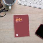 Finocam Coctel Agenda Plana en Catalan - Anual 2026 - Formato Pl3 - 85x6x6mm - Semana Vista Horizontal - Color Burdeos - immagine 2