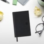 Finocam Ibis Agenda Plana en Catalan - Anual 2026 - Formato Pl3 - 90x10x10mm - Semana Vista Horizontal - Color Negro - immagine 2