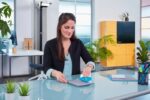 Novus E210 Fresh Perforadora Pequeña de Papel - Hasta 10 Hojas - Guia de Posicionamiento - Punzones 5.5mm - Color Azulon - immagine 2