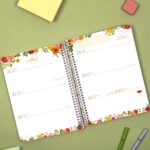 Finocam Cloe Agenda de Espiral en Catalan - 16 Meses - Semana Vista Horizontal - Formato E10 - 155x212mm - Tapa Dura - Papel de 100g/m2 - Goma Elastica - Adhesivos Tematicos - Multicolor - immagine 4