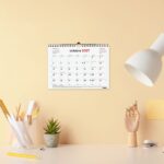 Finocam Neutro Calendario de Pared - 16 Meses - Mes Vista - Formato S - 210x150mm - Espiral Doble Metalica - Papel de 120g/m2 - Listado de Festivos - Color Rojo/Blanco - immagine 3