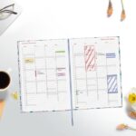 Finocam Dynamic Porto Design Agenda Profesional en Catalan - Anual 2027 - 1 Dia por Pagina - Formato Y10 - 140x204mm - Tapa Dura de Carton Forrado - Esquinas Microperforadas - Papel de 80g/m2 - Color Malva - immagine 4