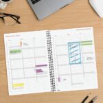 Finocam Basics Personalizable Agenda - Anual 2027 - Semana Vista Horizontal - Formato E10 - 155x212mm - Espiral - Tapa de Polipropileno - Esquinas Microperforadas - Papel de 80g/m2 - Color Gris - immagine 4